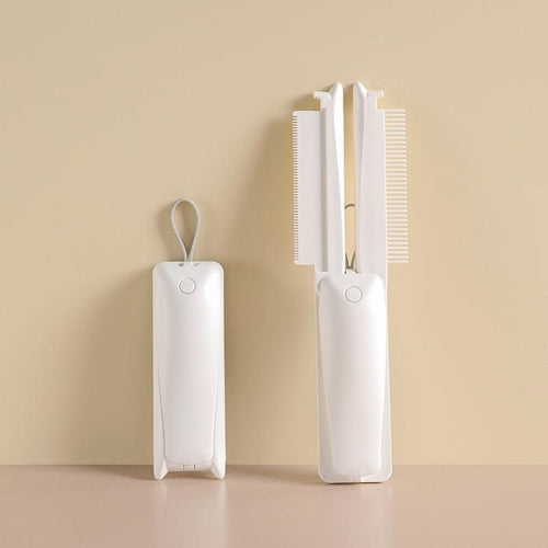 CleanPaws™ Pet Deshedding & Grooming Brush